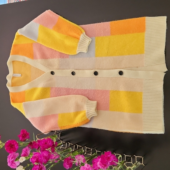 Long  Cardigan - Picture 1 of 16